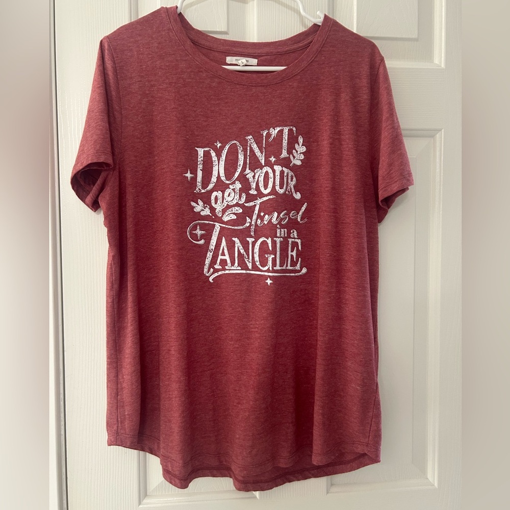 Maurices Christmas Graphic Tee Don’t Get Your Tinsel in a Tangle Size Large